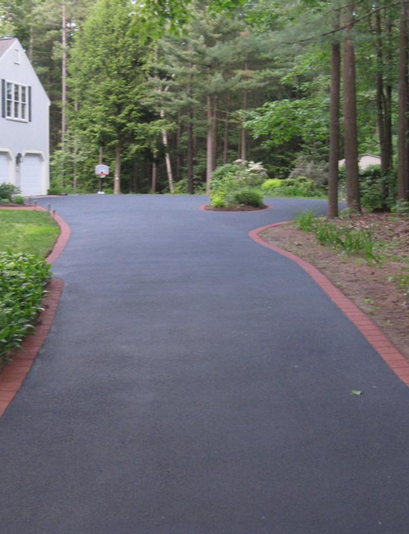 Asphalt Driveway Paving Services Chadds Ford, PA